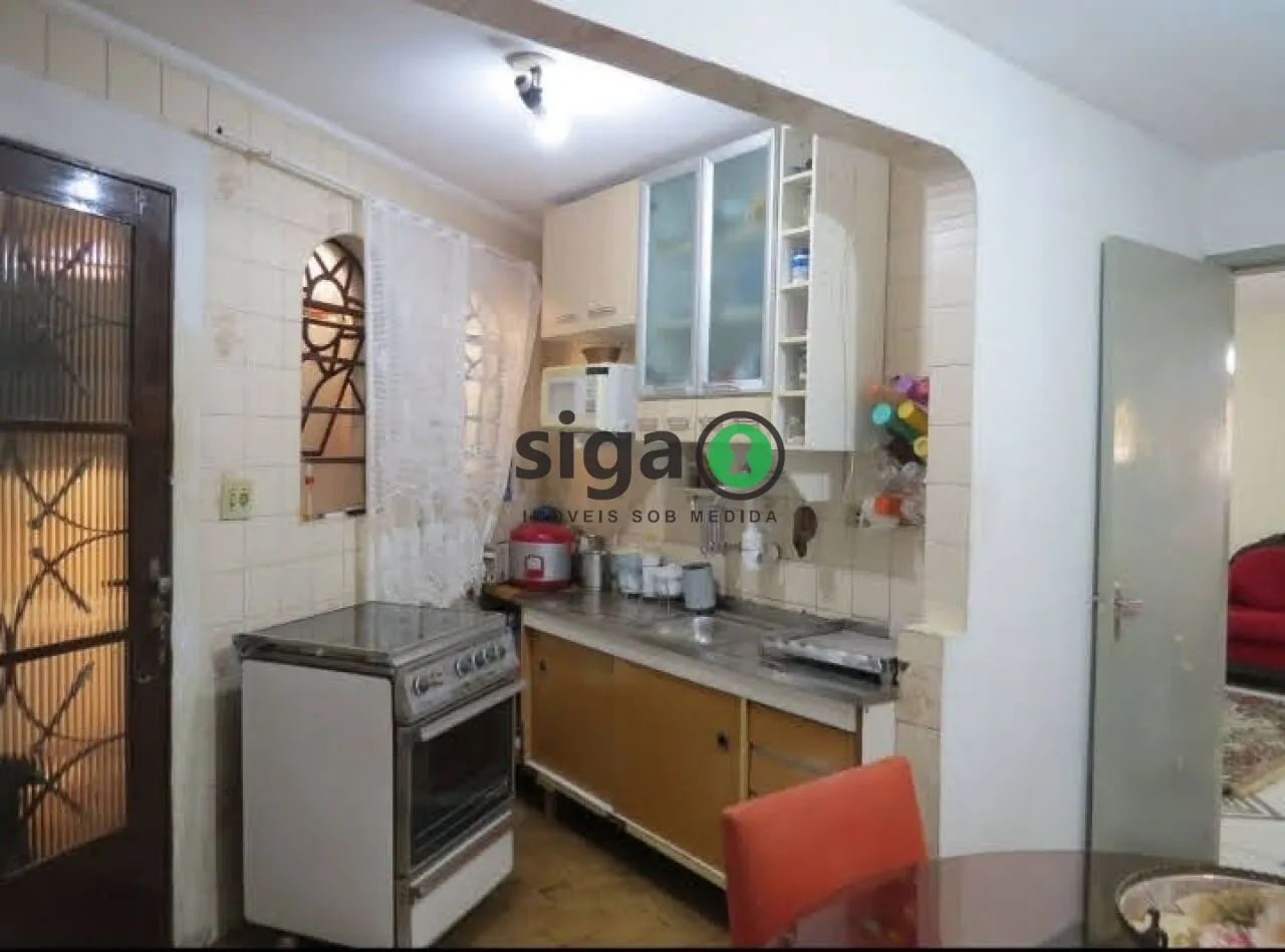 Imagem Sobrado à Venda Próximo ao Metrô Conceição | 3 Dormitórios | Quintal | 3 Vagas