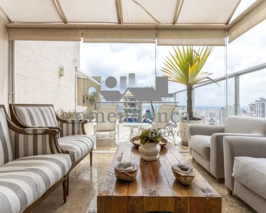 Imagem Cobertura Duplex à venda em Perdizes, 4 suítes e 5 vagas, 350m2