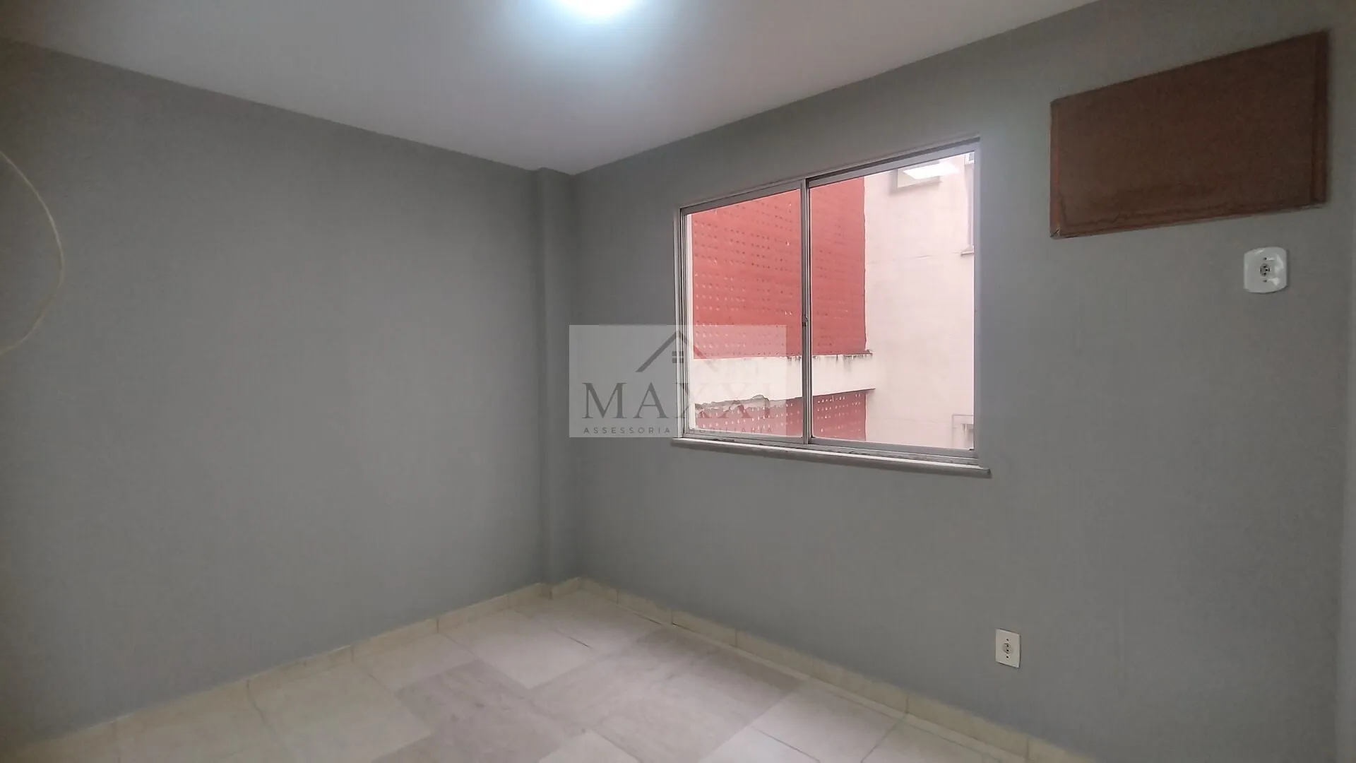 Imagem Apartamento de 2 Quartos na Portuguesa - Ilha do Governador