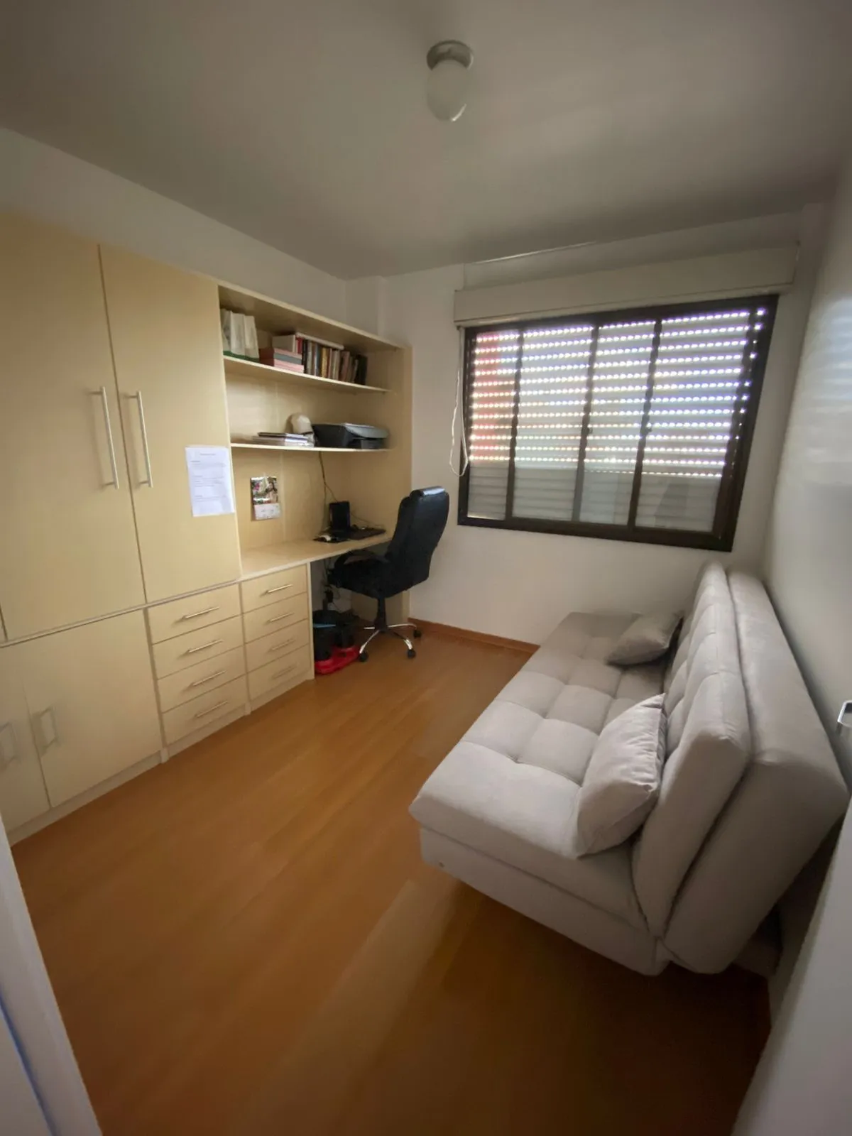 Imagem APARTAMENTO 2 DORMITÓRIOS E COM VAGA DE GARAGEM NO JARDIM BOTÂNICO