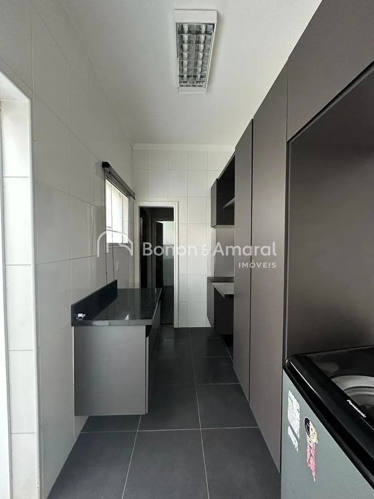 Imagem Casa em condomínio com 367 m² e 4 quartos