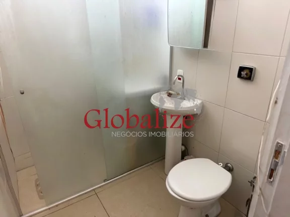 Imagem Apartamento 2 dormitórios, frente mar, sacada no bairro Boqueirão em Santos por R$ 370.000,00