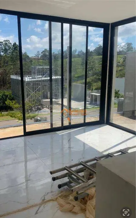 Imagem Casa com 3 dormitórios à venda, 242 m² por R$ 1.650.000,00 - Cézar de Souza - Mogi das Cruzes/SP