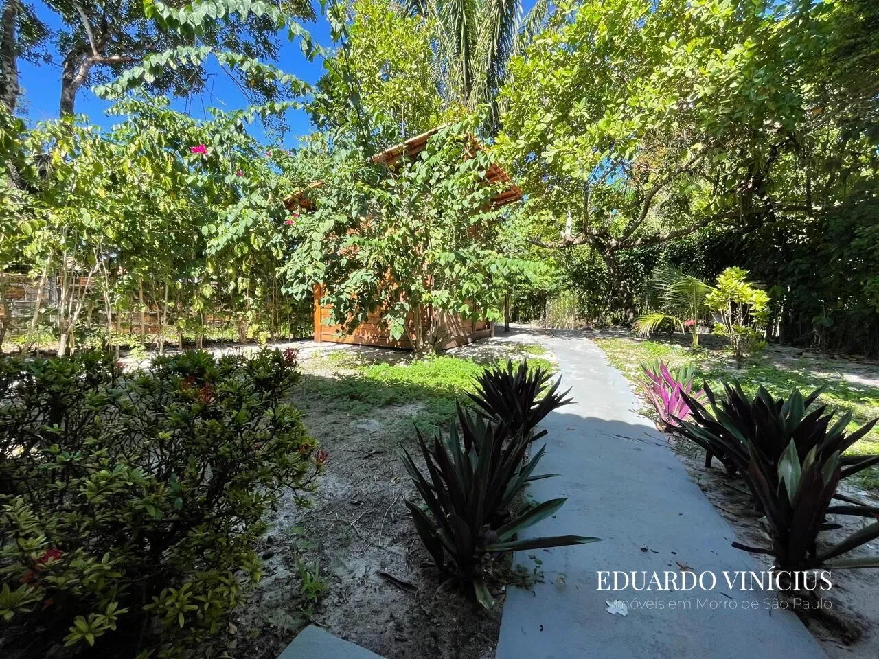 Imagem Vila do Coco - Casa com 2 Dormitórios à Venda na Quarta Praia do Morro de São Paulo
