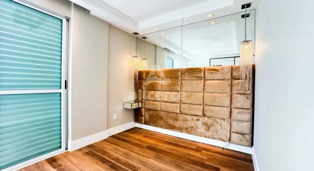 Imagem Apartamento Garden à venda com 3 quartos 2 suítes, 132,46m² em Kobrasol São José