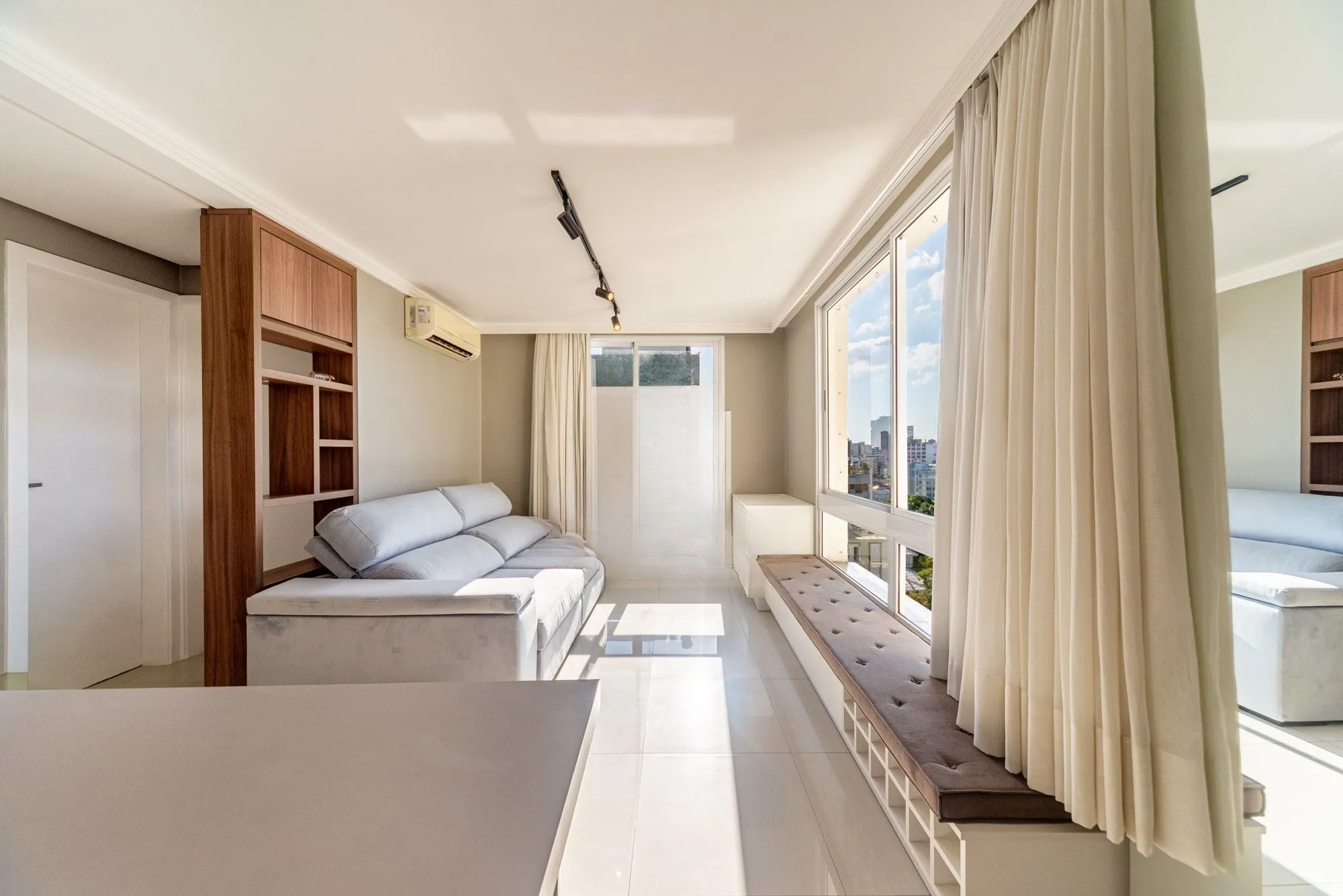 Imagem Vende-se apartamento com 1 quarto e 1 vaga - Mont'Serrat