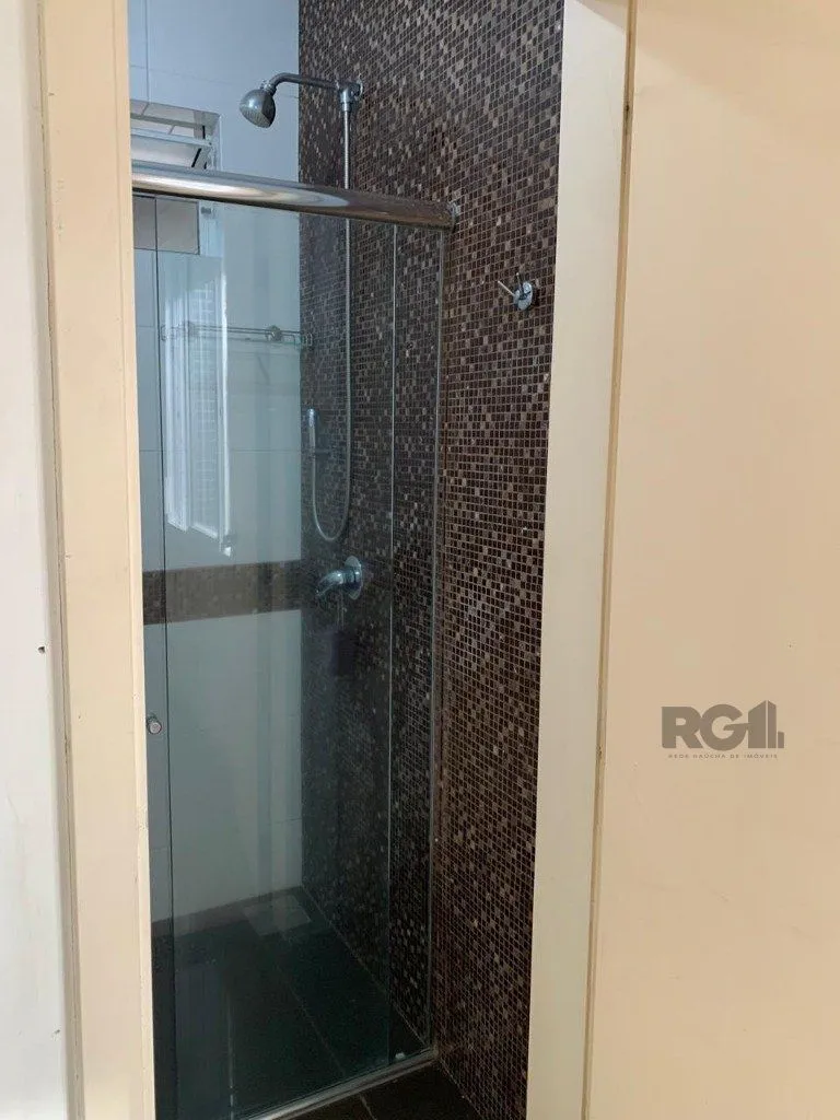 Imagem Vende-se belíssimo apartamento 3 suítes, de frente, próximo ao Parcão, reformado e com pátio - 194m² - Auxiliadora
