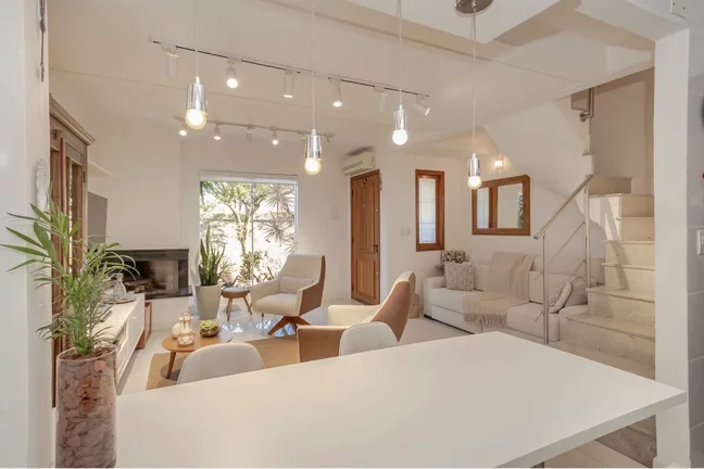 Imagem Casa em Condomínio para venda no bairro Ipanema em Porto Alegre