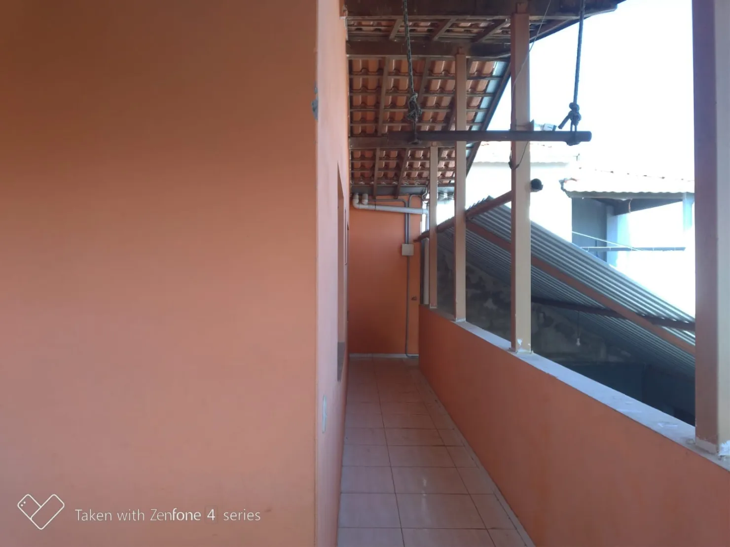 Imagem Casa para Locação 2 Quartos, 4 Vagas, 200M², São Gonçalo, Taubaté - SP