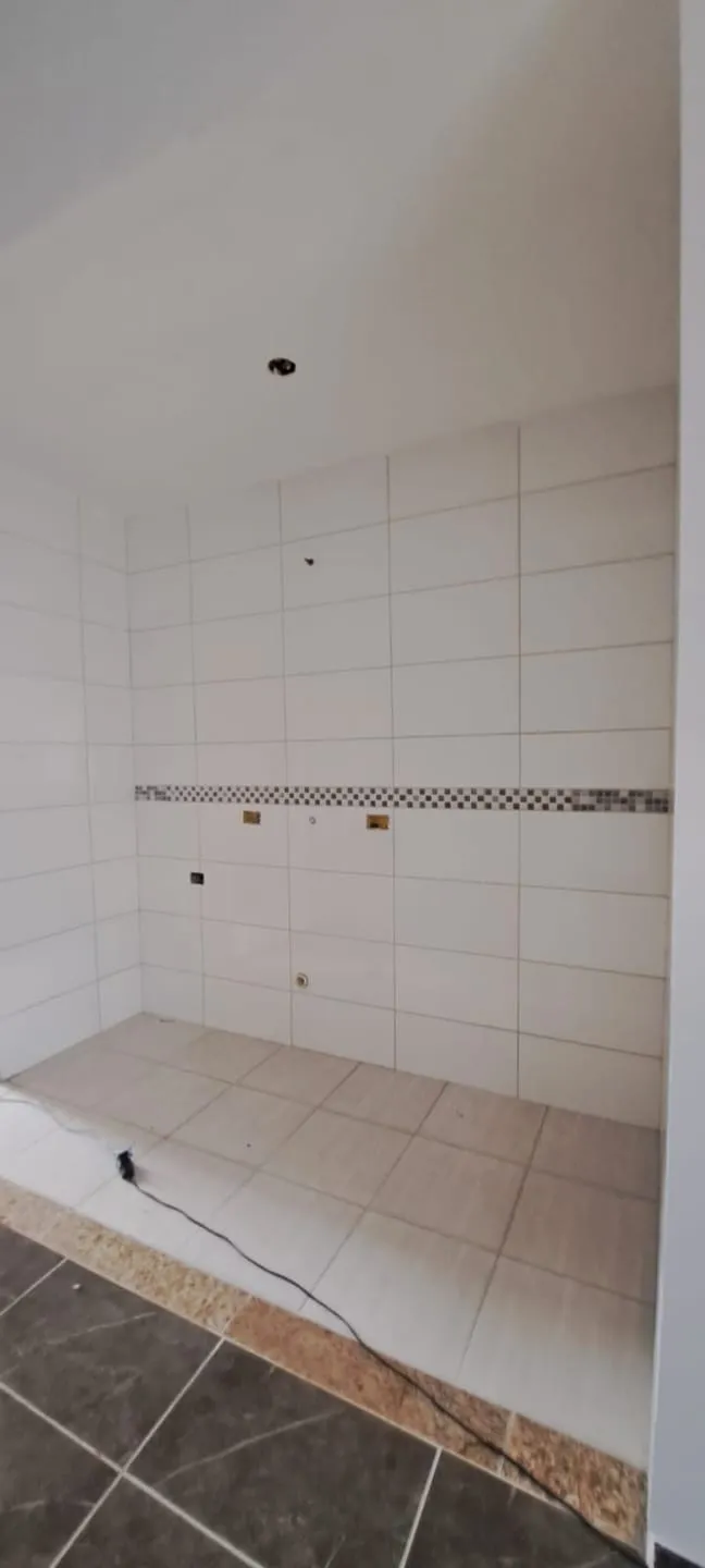 Imagem Casa à venda 2 Quartos, 1 Suite, 2 Vagas, 125M², Residencial e Comercial Portal dos Eucaliptos, Pindamonhangaba - SP