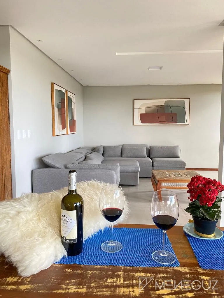 Imagem casa alto padrao em pedra azul