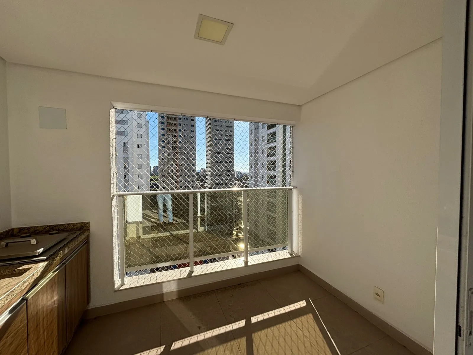 Imagem Apartamento para alugar no Parque Campolim, Sorocaba, 93 m², 3 dormitórios, varanda gourmet, 2 vagas e lazer completo.