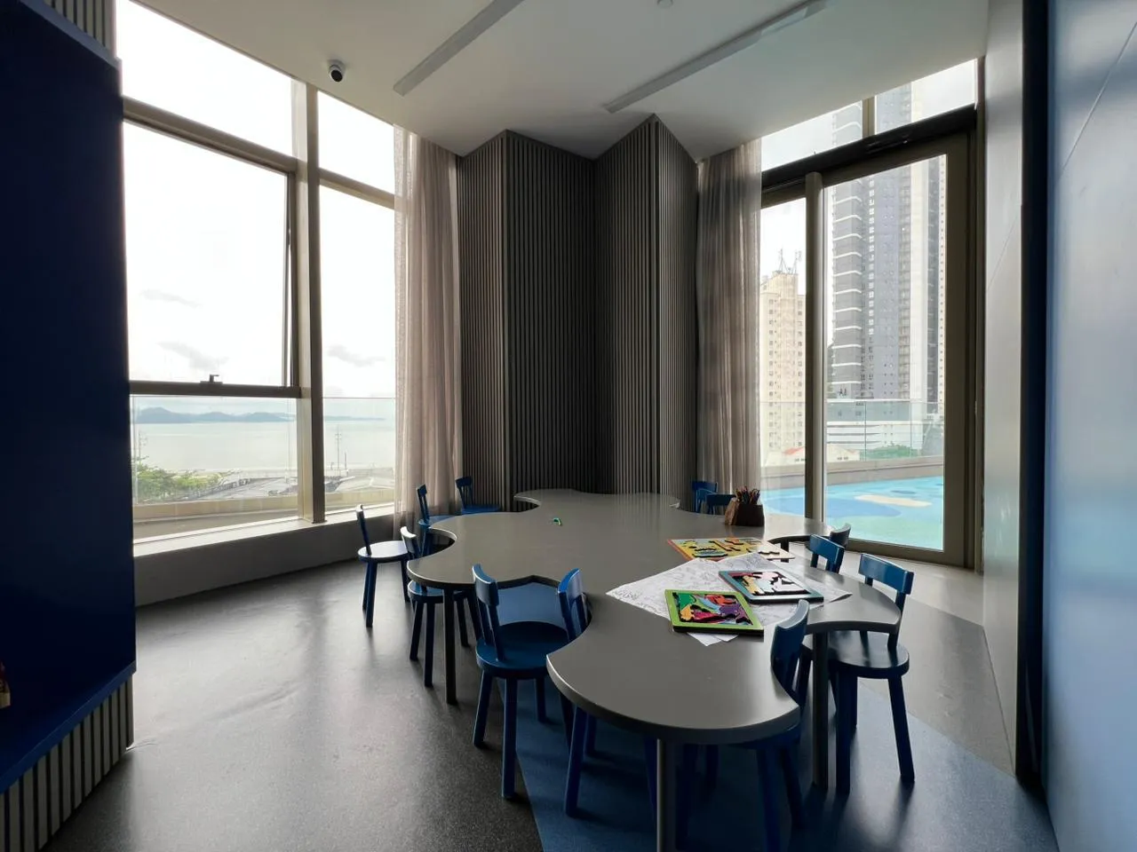 Imagem Apartamento com vista para o mar à venda com 265m2 por R$ 8.500.000,00