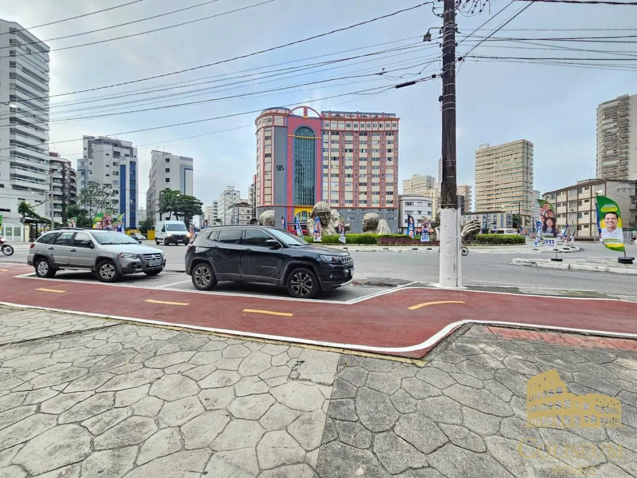 Imagem Kitnet com 1 dormitório para alugar, 32 m² por R$ 1.600,00/mês - Boqueirão - Praia Grande/SP