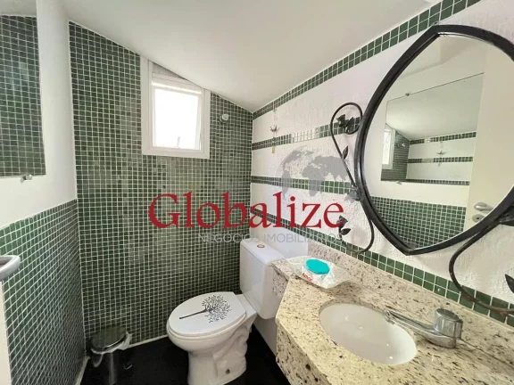 Imagem Casa sobreposta térrea à venda com 150m², 3 quartos, suíte, 2 vagas, piscina por R$1.100.000,00 em Santos
