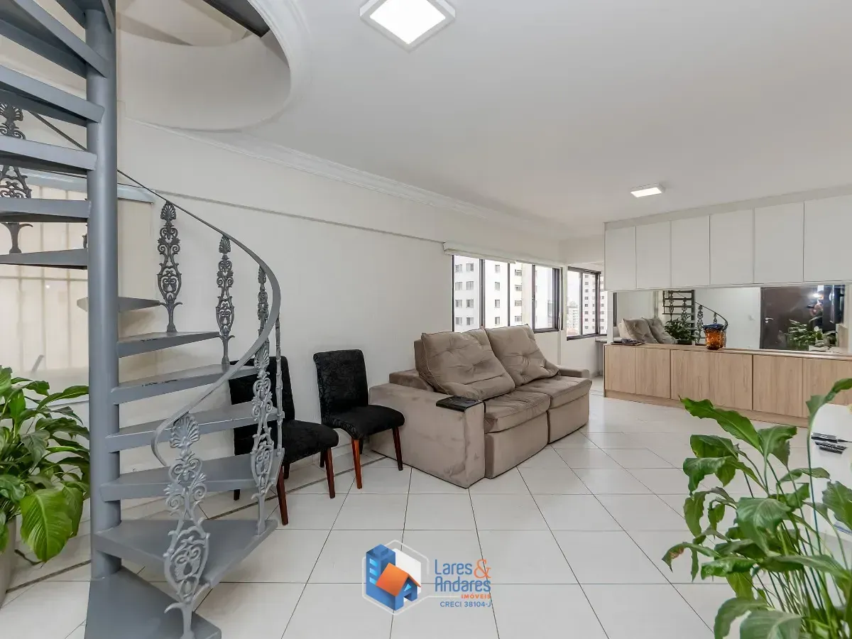 Imagem Cobertura para venda em Vila Gumercindo com 3 quartos, sendo 1 suíte, 185m²