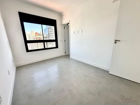 Imagem Apresentamos este elegante apartamento novo, nunca habitado, que une conforto, tecnologia e localiza...