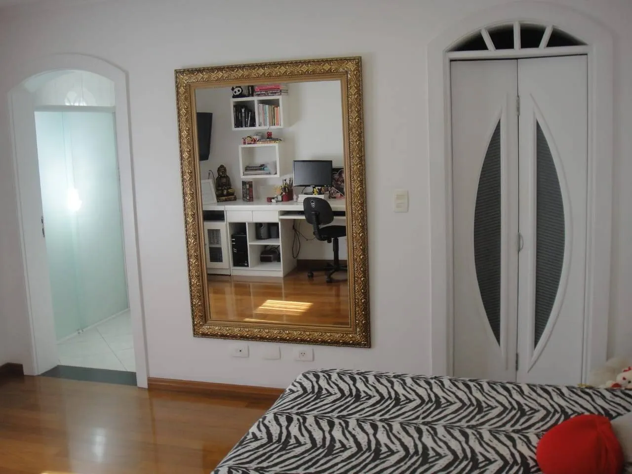 Imagem Luxuosa Casa em Santana de Parnaíba ? 5 Suítes, Piscina Iluminada e Área Gourmet