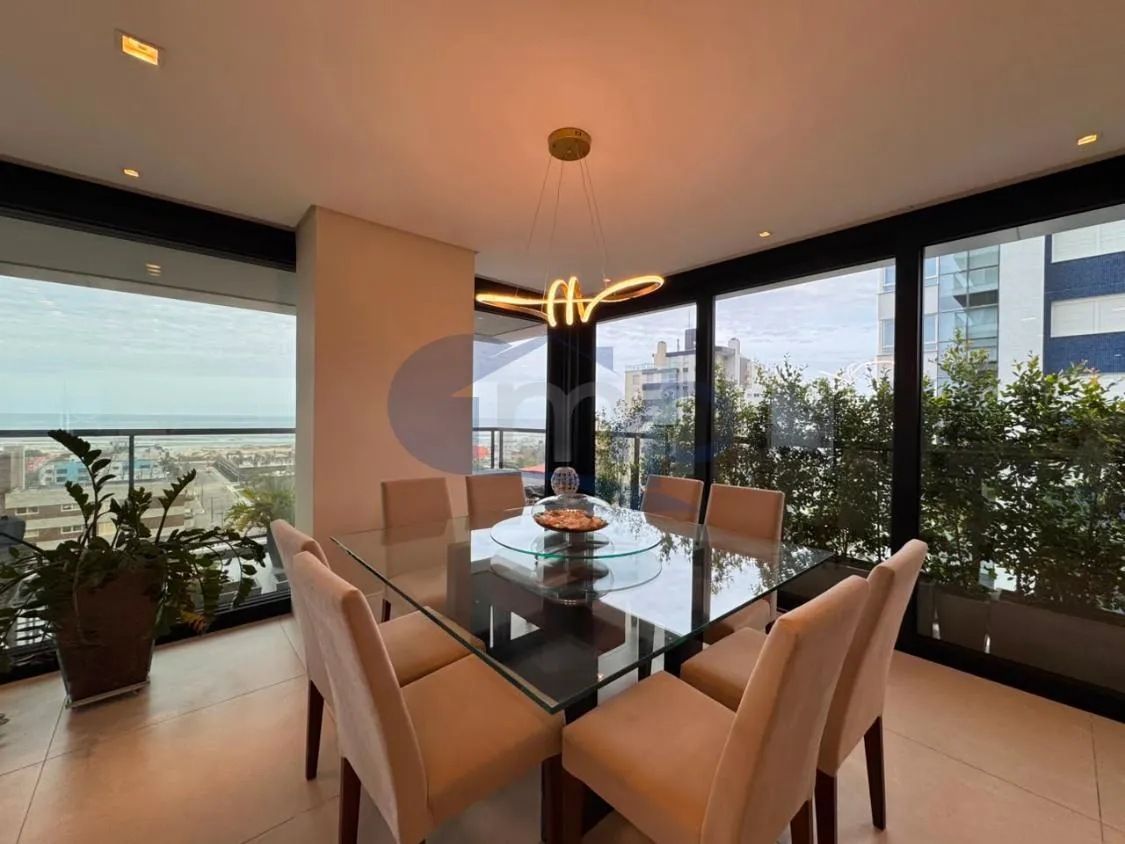 Imagem Apartamento a venda com 4 suites na Praia Grande em Torres/RS