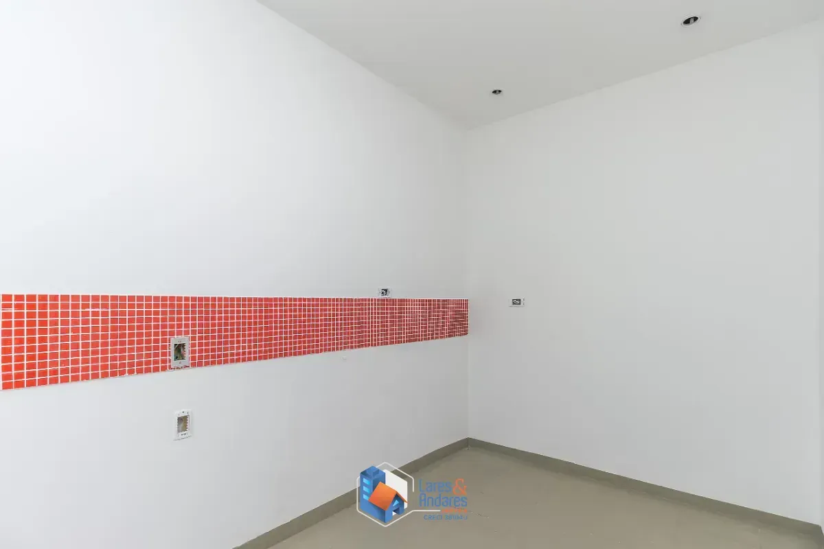 Imagem Casa comercial para venda em Água Fria, 234m²