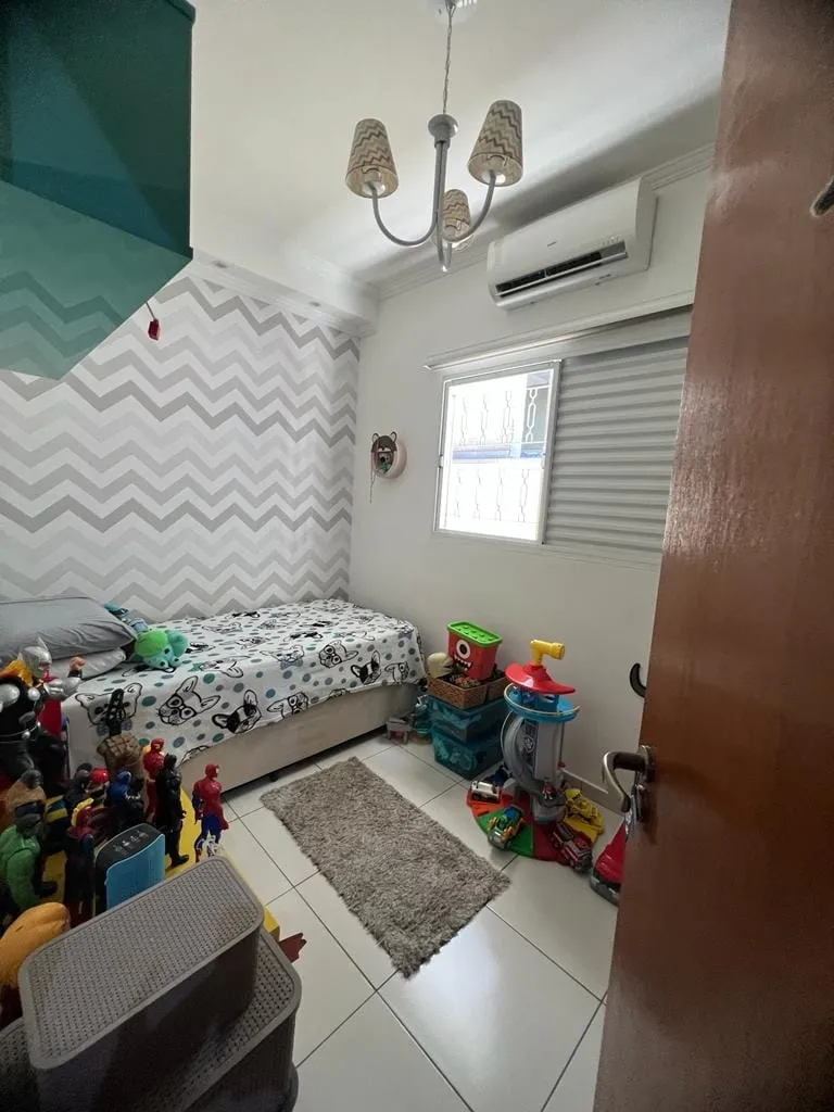 Imagem Casa à venda 3 Quartos, 1 Suite, 1 Vaga, Parque Senhor do Bonfim, Taubaté - SP