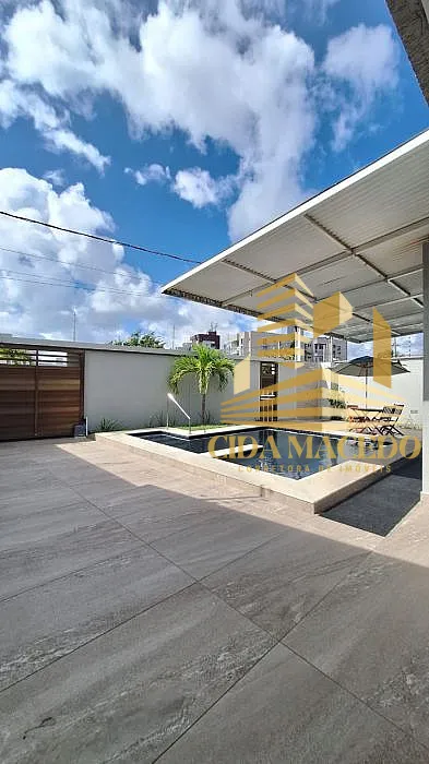Imagem Casa a Venda no bairro Camboinha - Cabedelo, PB