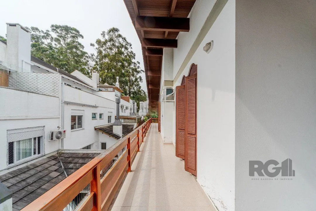 Imagem Casa para Venda - 646m², 4 dormitórios, sendo 2 suites, 4 vagas - Jardim Isabel