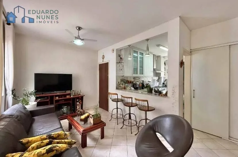 Imagem Apartamento com 3 Quartos, Suíte e 2 Vagas cabem 4 carros. Santo Antônio!!!