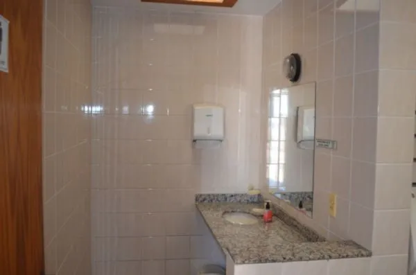 Imagem Apartamento para Venda - 71.75m², 2 dormitórios, 1 vaga - Petrópolis