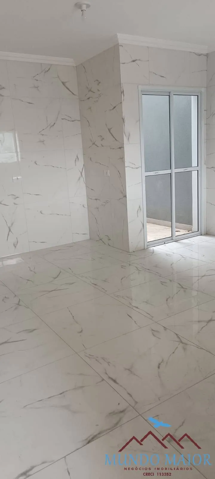 Imagem Sobrado Novo, 3 Suítes, 4 Vagas e Quintal Incrível no Parque São Vicente!