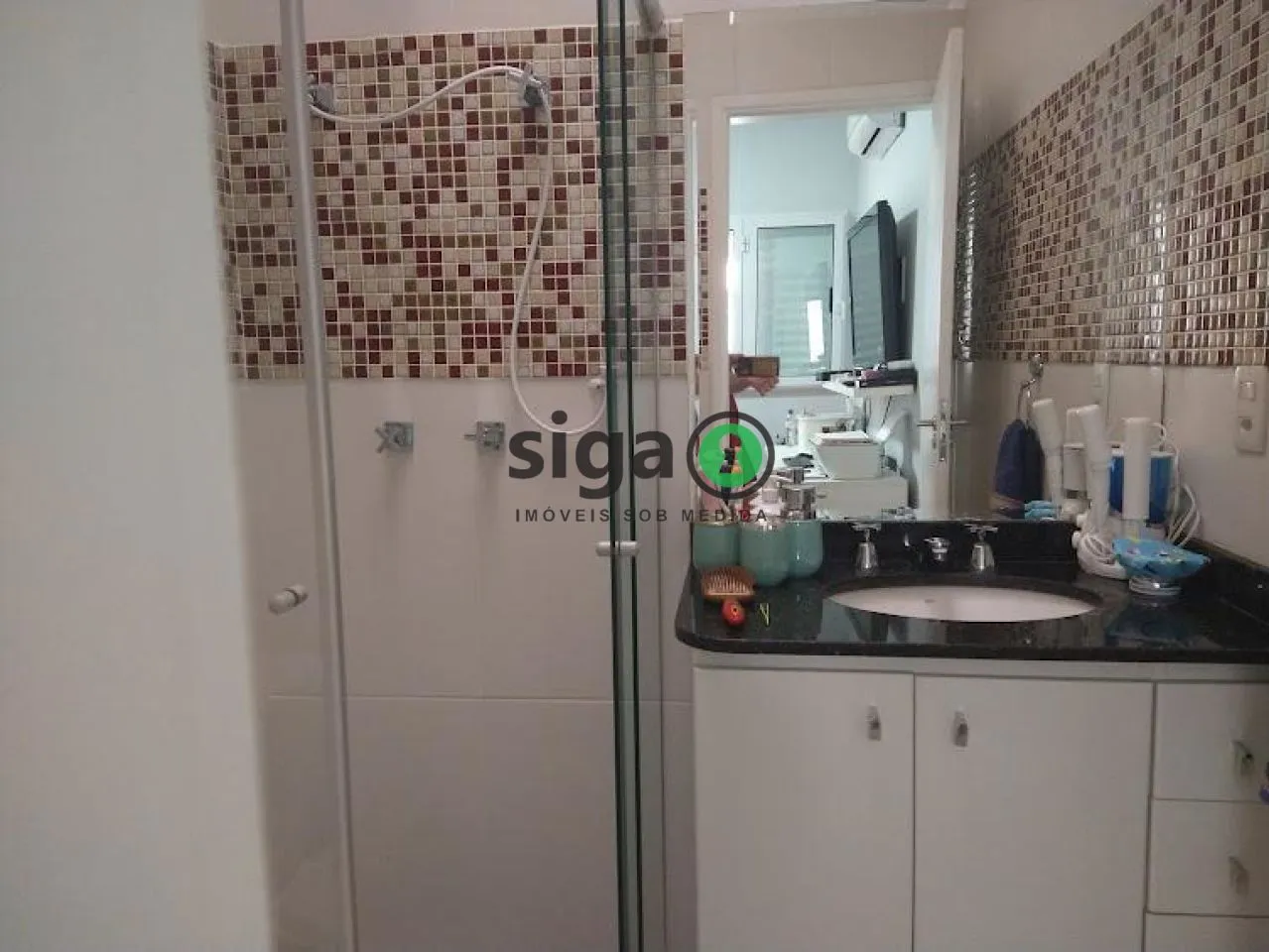 Imagem Casa de Condomínio com 10 residências, no Morumbi