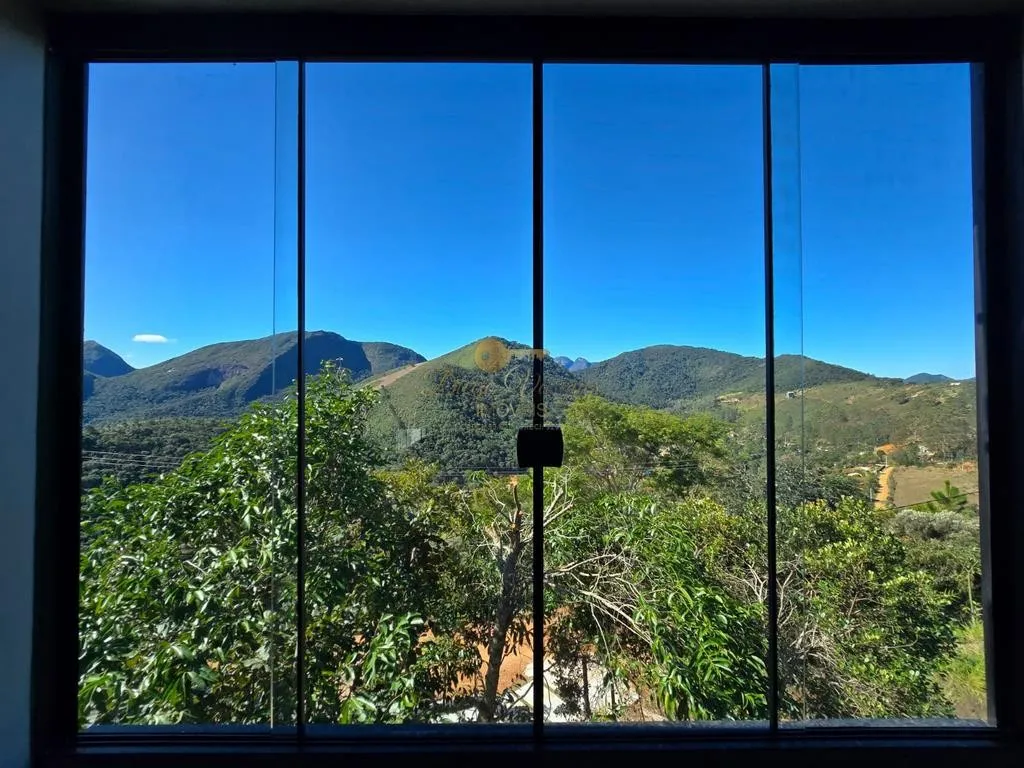 Imagem Casa em Condomínio para Venda em Teresópolis / no bairro Albuquerque