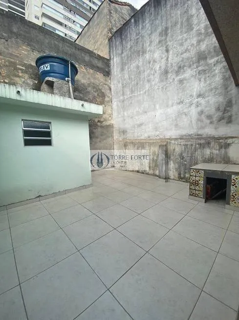 Imagem Bela casa 3 dormitórios 2 banheiros e 5 vagas no Tatuapé