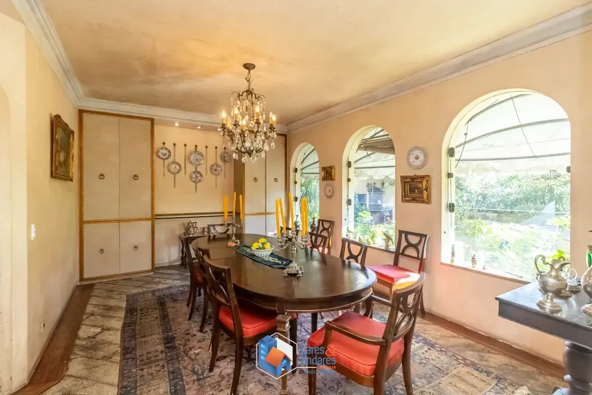 Imagem Casa para venda em Jardim Guedala com 5 quartos, sendo 2 suítes, 447m²