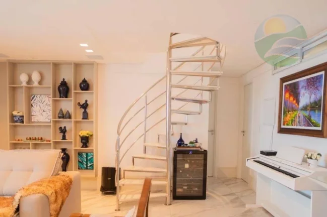 Imagem Cobertura duplex com piscina privativa à venda em Cabo Branco, João Pessoa-PB