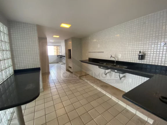 Imagem CASAL IMÓVEIS VENDE ESPETACULAR COBERTURA 4 SUÍTES + 4 VGS 650 M2 REFORMADA