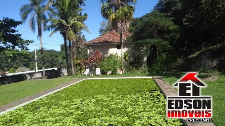 Imagem Vendo Sítio de 9.000 m² com Benfeitorias, em Itaipuaçu