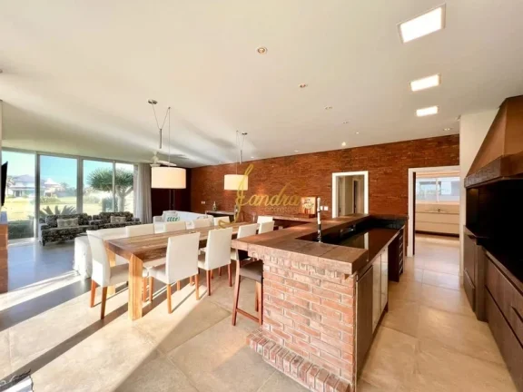 Imagem Casa condomínio Beira mar de alto padrão 04 suites