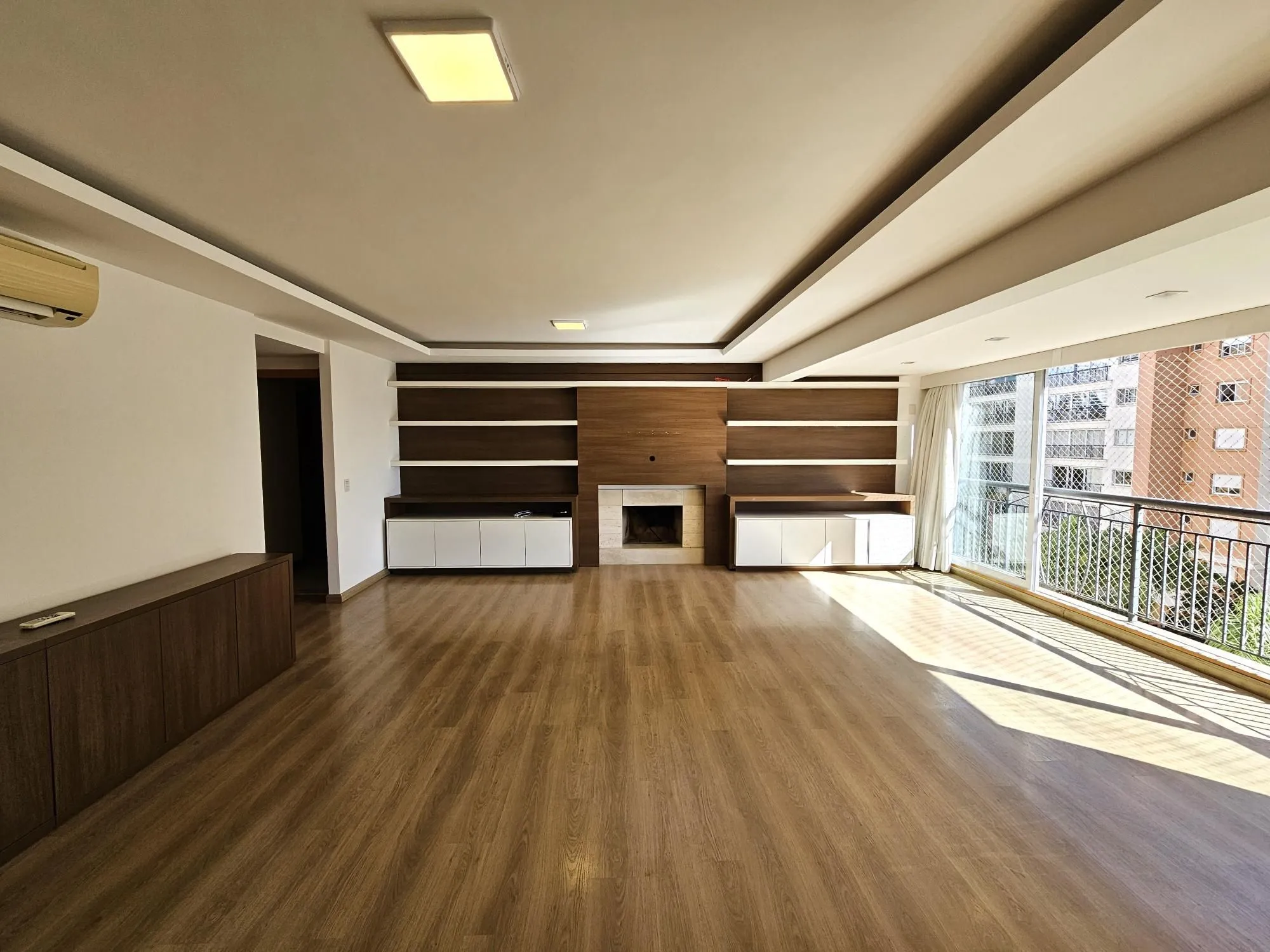 Imagem Apartamento 3 suítes na frente do Parque Germânia