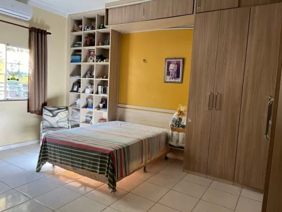 Imagem CASA RESIDENCIAL em MANAUS - AM, PARQUE 10 DE NOVEMBRO