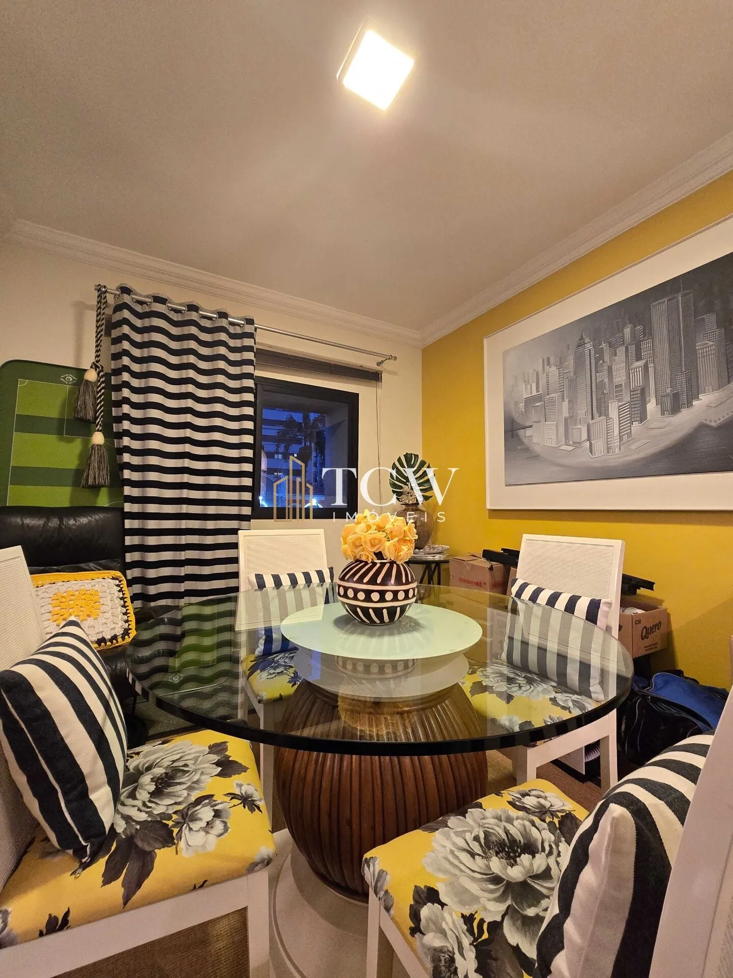 Imagem Apartamento à venda na Rua Castro Alves, Aclimação, São Paulo