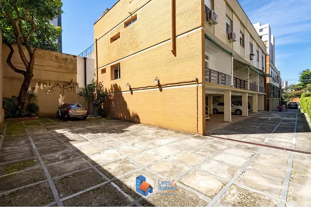 Imagem Casa em Condomínio à venda 3 Quartos 1 Suite 2 Vagas 180M² Vila Olímpia São Paulo - SP