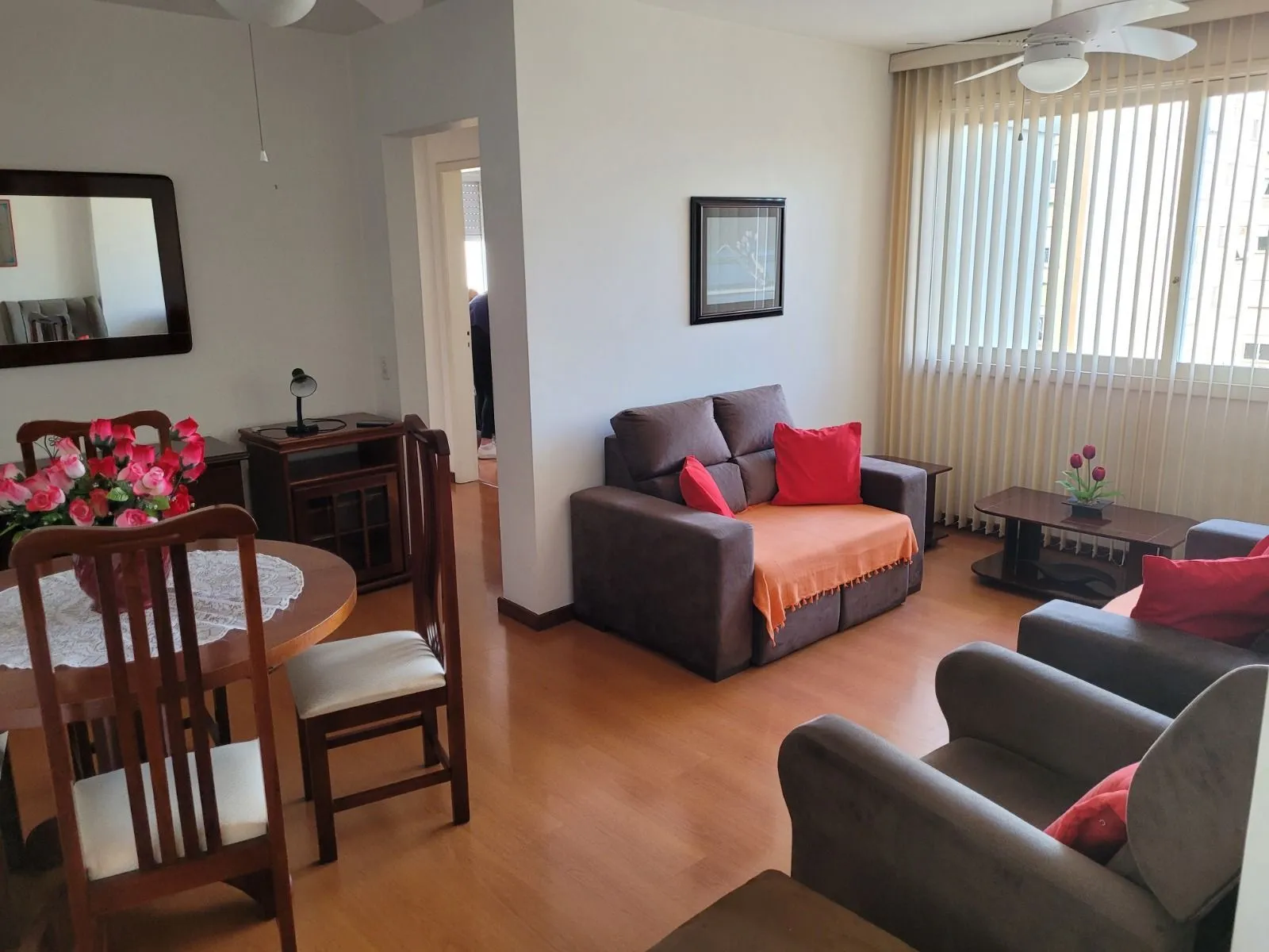 Imagem Apartamento com 02 quartos, 02 banheiros e 01 vaga no Centro Histórico