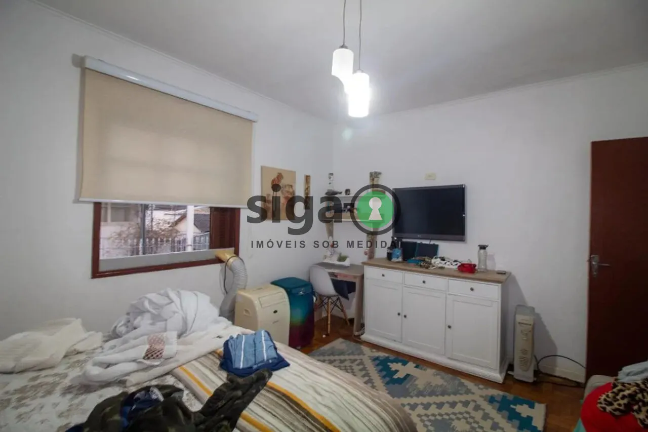 Imagem Casa no Jardim Petrópolis com 2 Quartos em Bairro Tranquilo e Bem Localizado.