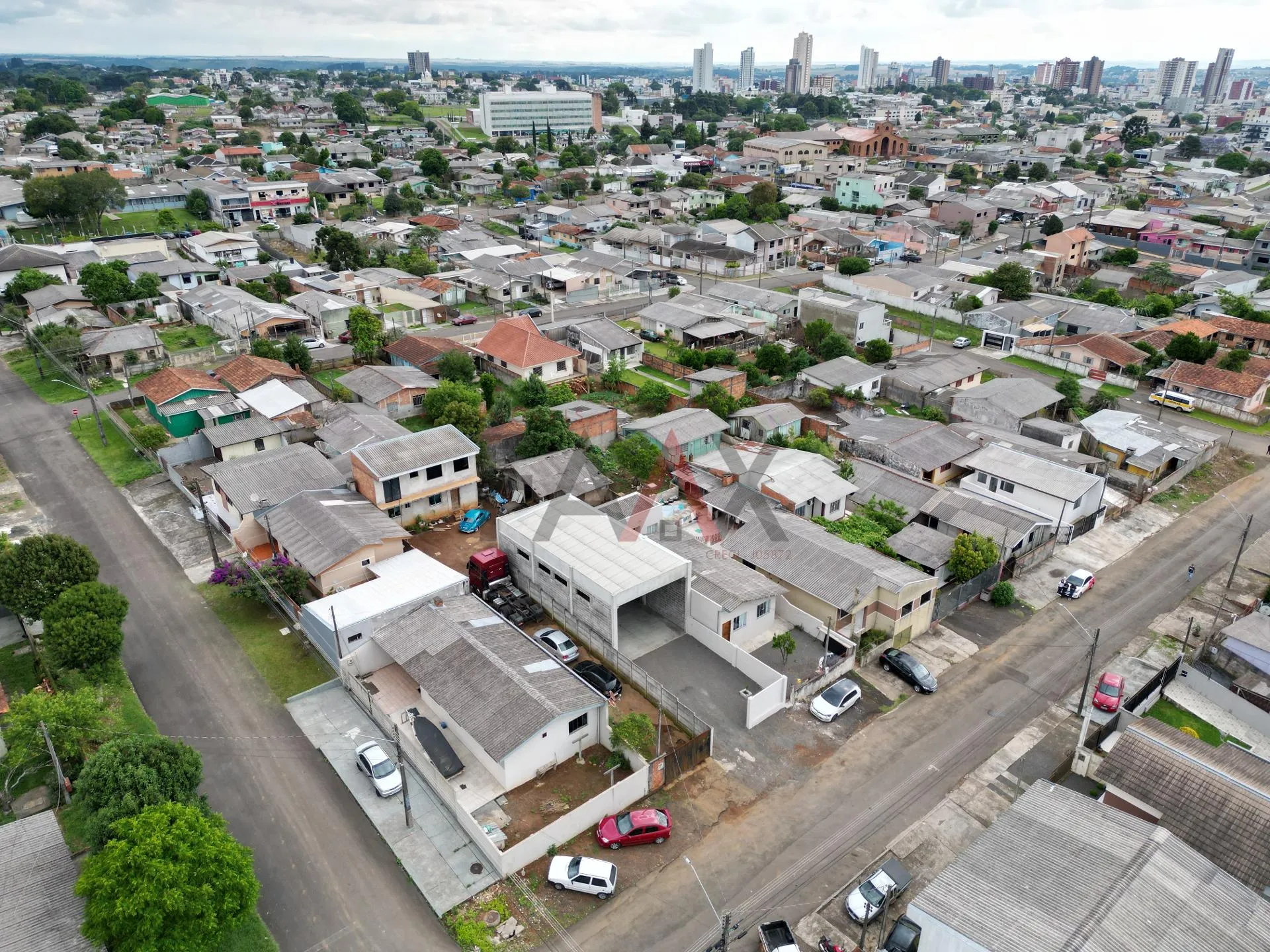 Imagem Barracão na SANTANA próximo Paróquia da Sant Ana GUARAPUAVA - PR