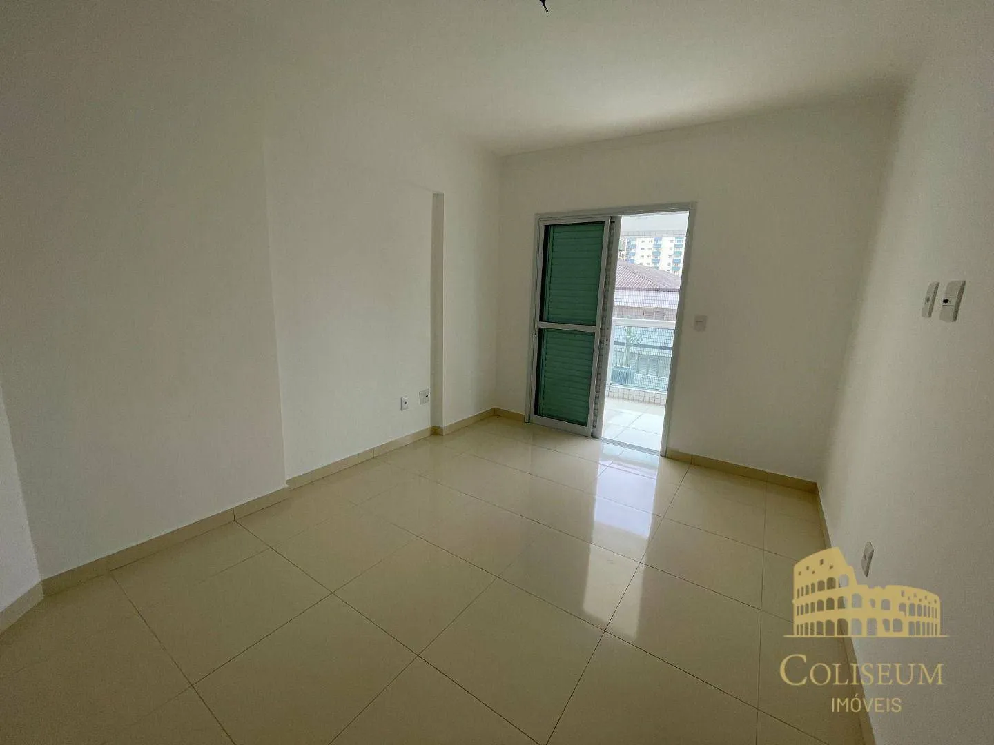 Imagem Apartamento com 3 dormitórios para alugar, 163 m² por R$ 5.000,00/ano - Tupi - Praia Grande/SP