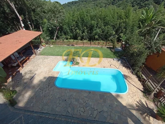 Imagem Casa de Campo c/ Piscina em Atibaia Locação