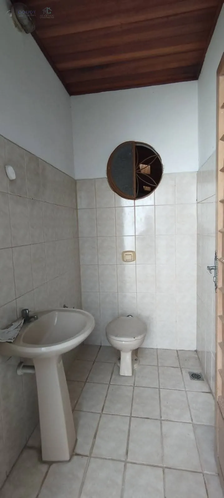 Imagem CASA OTIMA NO ESPLANADA SANTA TEREZINHA EM TAUBATE
