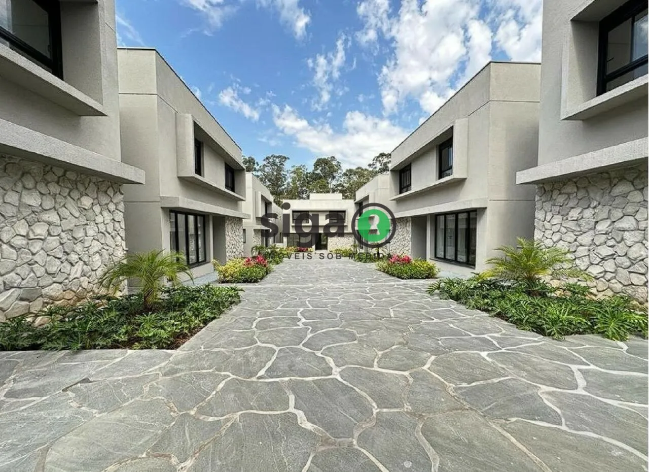 Imagem Casa de condomínio a venda na Granja Julieta com 4 quartos