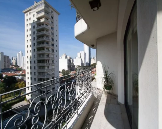 Imagem Apartamento charmoso com espaçoso living para 3 ambientes, terraço, 4 suítes, lavabo, copa, cozin...